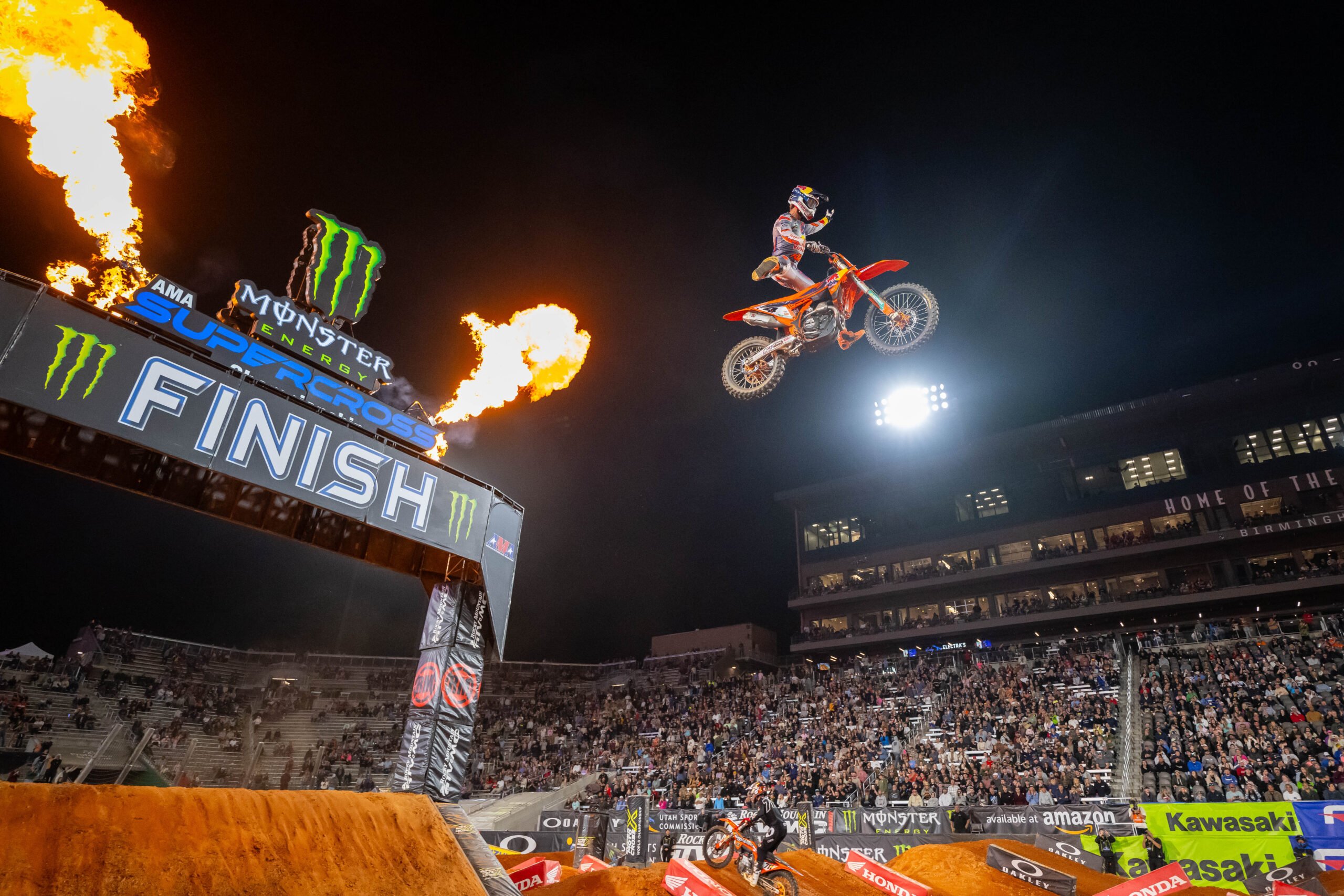 Resumen de la ronda #10 de Supercross | Birmingham | 22 de marzo de 2025