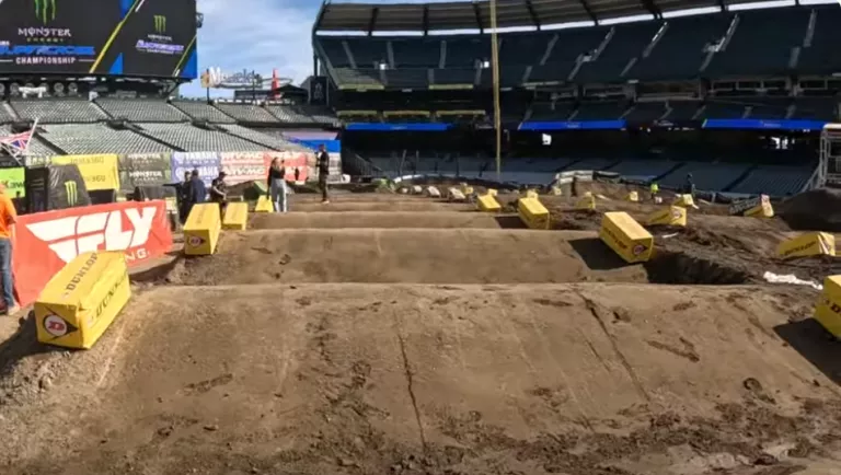 Experimento en Anaheim 2 – Whoops diferentes