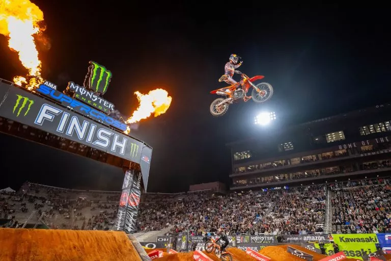 Resumen de la ronda #10 de Supercross | Birmingham | 22 de marzo de 2025