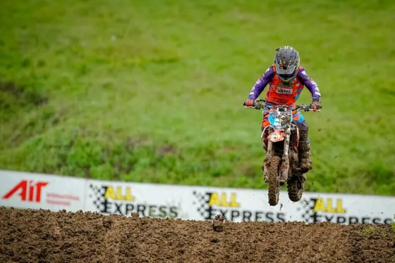 Campeonato Europeo EMX65 / EMX85 Zona del Sur del Sur del este: Acción emocionante en Bulgaria para la primera ronda