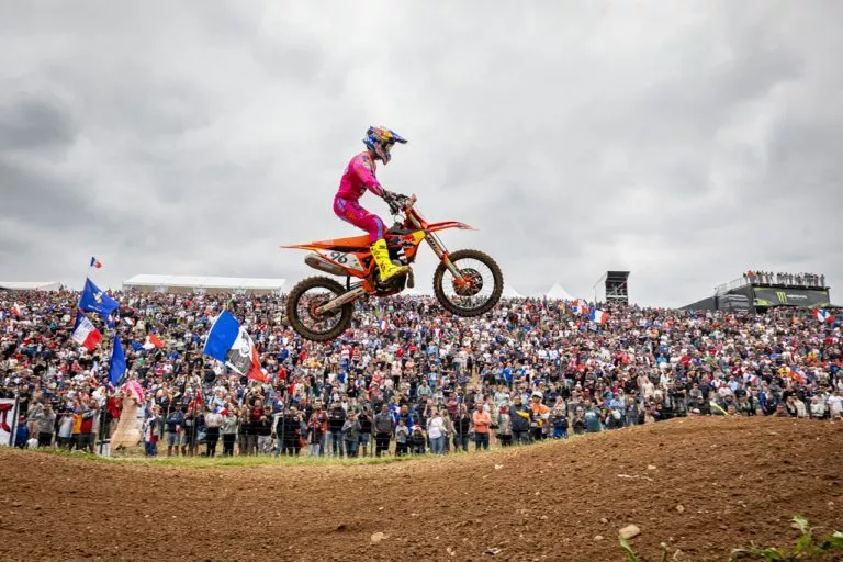LAS CLASIFICATORIAS PARA LUCAS COENEN Y ADAMO EN EL MXGP DE FRANCIA