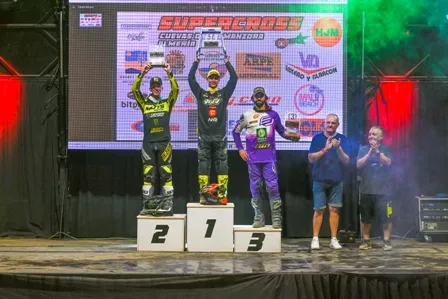 PODIUM MAYORES