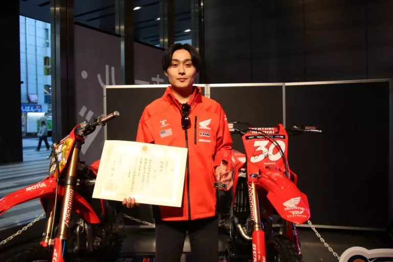 Jo Shimoda gana un prestigioso premio deportivo japonés